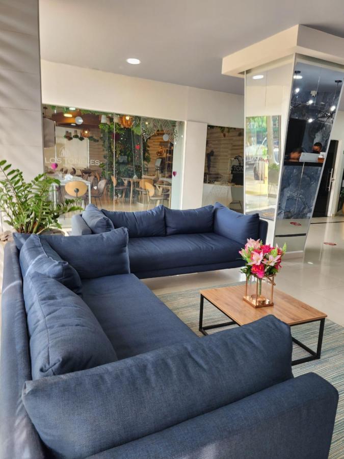 Hotel Quarta Avenida Montería エクステリア 写真