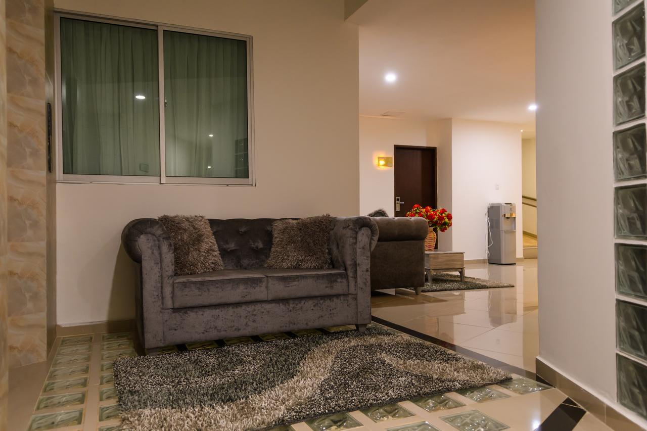 Hotel Quarta Avenida Montería エクステリア 写真
